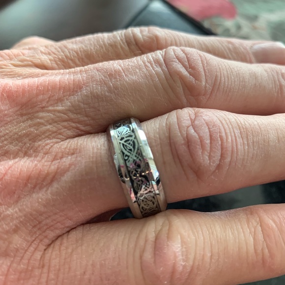 Stainless steel Celtic dragon ring - Picture 3 of 4